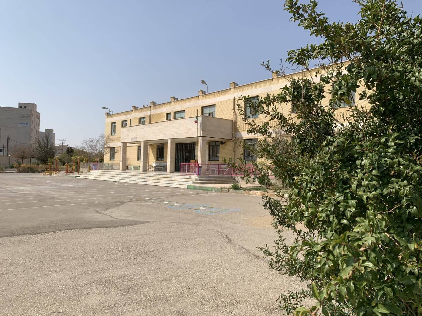 دبستان دخترانه سما دامغان